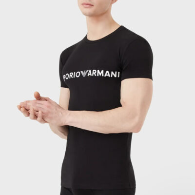 T-shirt nera EMPORIO ARMANI con scritta logo bianca