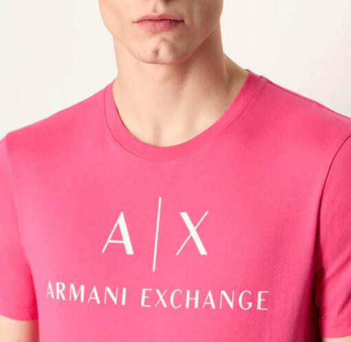 Armani Exchange t-shirt magenta con scritta logo da uomo-3