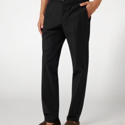 GUESS pantalone uomo nero in tech stretch