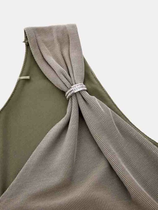 GUESS TOP VERDE CORTO CON DETTAGLIO GIOIELLO-2