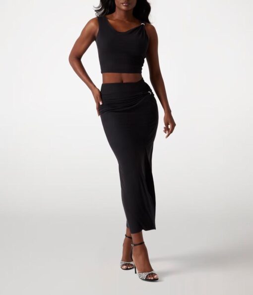 GUESS TOP NERO CORTO CON DETTAGLIO GIOIELLO