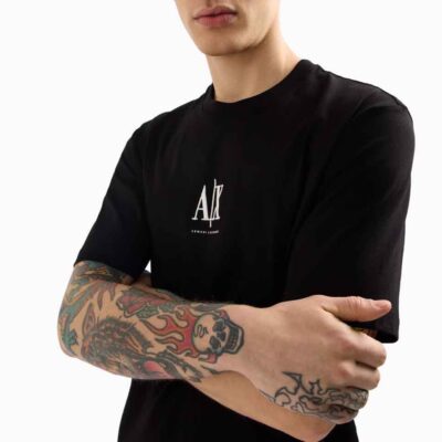 T-shirt uomo nera regular fit ARMANI EXCHANGE con piccolo logo